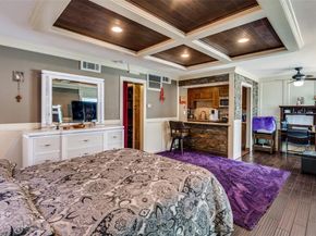 4347  Dickason Avenue  116, Dallas Texas 75219