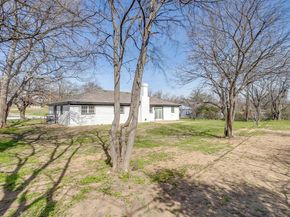 2512  Glen Garden Avenue , Fort Worth Texas 76119