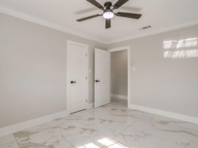 2512  Glen Garden Avenue , Fort Worth Texas 76119