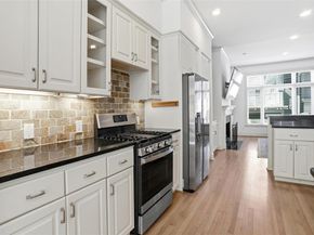 2601  Colby Street , Dallas Texas 75204