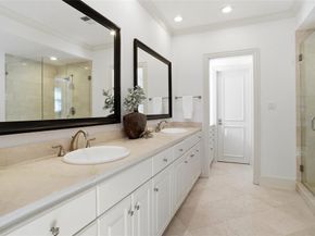 2601  Colby Street , Dallas Texas 75204