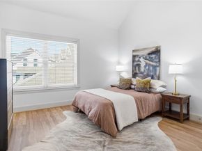 2601  Colby Street , Dallas Texas 75204