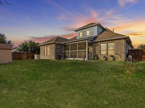 5505  Thistle Hill , Denton Texas 76210