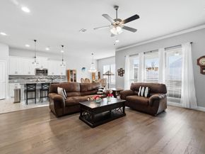 5505  Thistle Hill , Denton Texas 76210