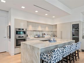 1918  Olive Street  502, Dallas Texas 75201