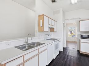 804  Castlewick Court , Arlington Texas 76018