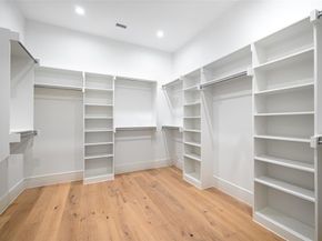 350  O Connor Ridge Boulevard  13, Irving Texas 75038