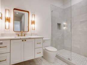 350  O Connor Ridge Boulevard  13, Irving Texas 75038