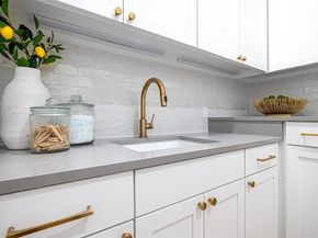 350  O Connor Ridge Boulevard  13, Irving Texas 75038