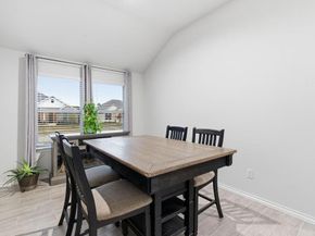 437  Falcon Way , Azle Texas 76020