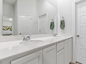 437  Falcon Way , Azle Texas 76020