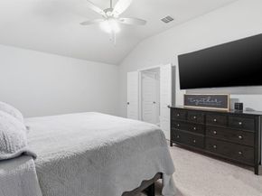 437  Falcon Way , Azle Texas 76020