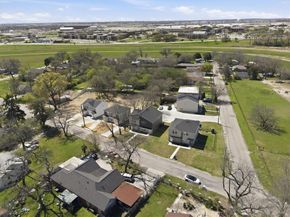 931 & 933  River Road , Fort Worth Texas 76114