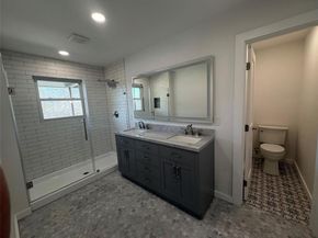 103 S Plymouth Road , Dallas Texas 75211