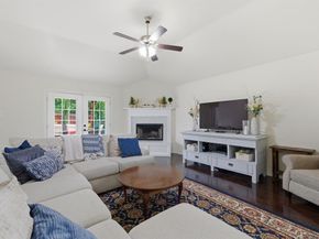 10809  Valor Trail , Fort Worth Texas 76108