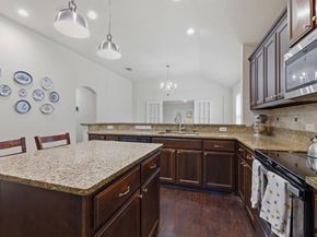 10809  Valor Trail , Fort Worth Texas 76108