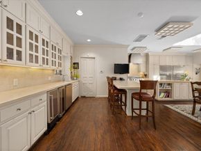212  Hazelwood Drive , Fort Worth Texas 76107