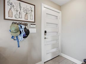1320  May Street  214, Fort Worth Texas 76104