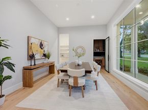 6254  Preston Crest Lane , Dallas Texas 75230