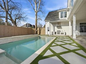 6254  Preston Crest Lane , Dallas Texas 75230
