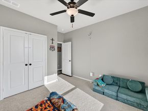 5130  Hillside Loop N, Justin Texas 76247