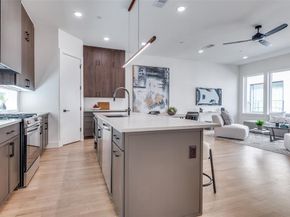 2908  Hawthorne Avenue  104, Dallas Texas 75219