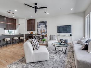 2908  Hawthorne Avenue  104, Dallas Texas 75219
