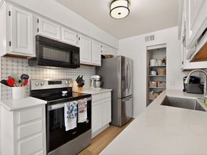 330 W Harwood Road  D, Hurst Texas 76054