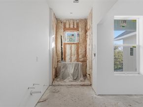 5535  Mesa Circle , Dallas Texas 75235