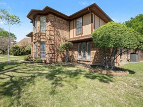 2428  Stonegate Drive N, Bedford Texas 76021