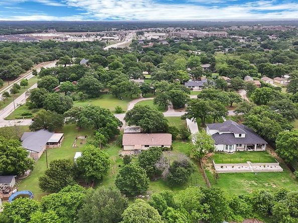 1202  Peggy Lane , Kennedale Texas 76060