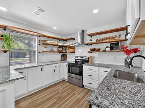 9510  Crestshire Drive , Dallas Texas 75227