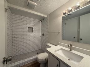 3624  Parkridge Drive  214, Dallas Texas 75234