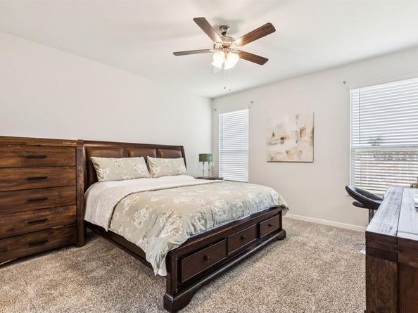 1449  Archway Court , Justin Texas 76247