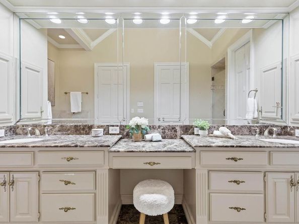 5219  Briar Tree Drive , Dallas Texas 75248