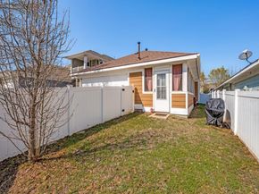 1128  Hayden Lane , Savannah Texas 76227