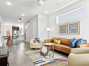 1228  Clifftop Lane , Dallas Texas 75208