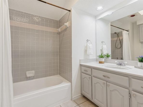 703  Rams Court , Richardson Texas 75081