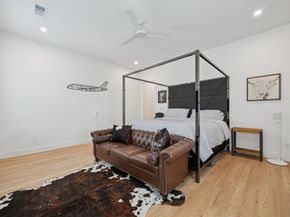 5104  Vandelia Street , Dallas Texas 75235