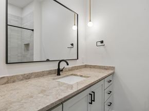 5104  Vandelia Street , Dallas Texas 75235