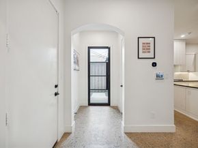 5104  Vandelia Street , Dallas Texas 75235