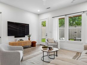 5104  Vandelia Street , Dallas Texas 75235