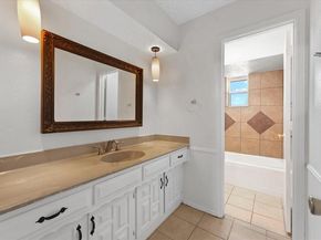 146  Meadowbrook Drive , DeSoto Texas 75115