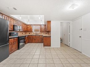146  Meadowbrook Drive , DeSoto Texas 75115