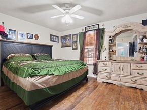 1615  Barlow Avenue , Dallas Texas 75224