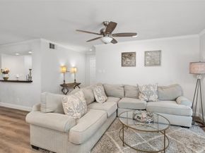 5200  Martel Avenue  6D, Dallas Texas 75206