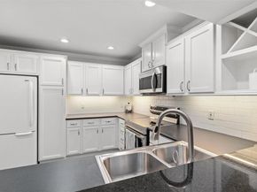 5200  Martel Avenue  6D, Dallas Texas 75206