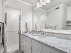 5200  Martel Avenue  6D, Dallas Texas 75206