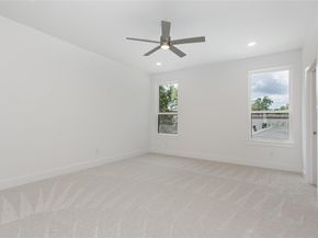 617  Parkview Avenue , Dallas Texas 75223