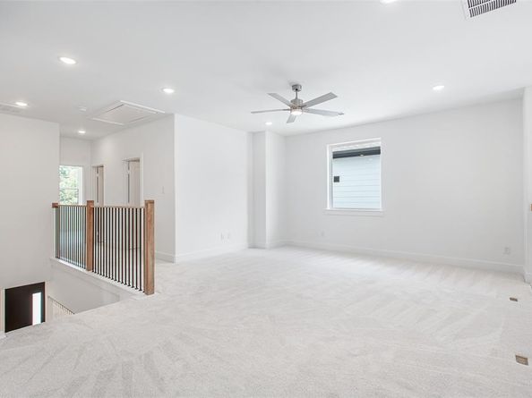 617  Parkview Avenue , Dallas Texas 75223